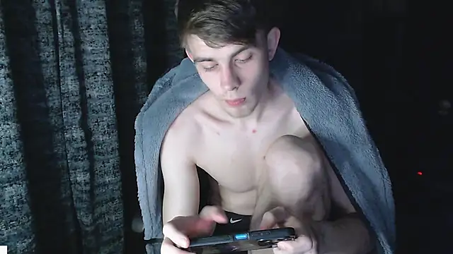 Student Oliver online show from November 2025 06:06:02 PM