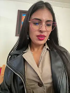 Astrid-- online show from April 2026 03:04:02 PM