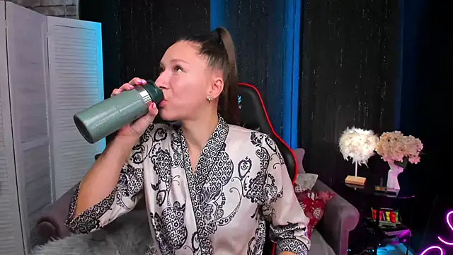 SarahCoksss online show from November 2025 12:53:02 AM