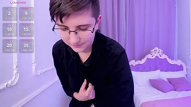 Lily Marlin online show from February 2025 12:16:01 AM