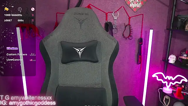 amywhitenessxx online show from April 2026 03:06:01 PM