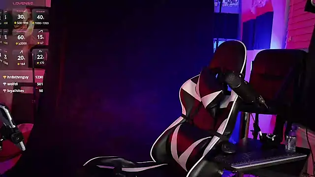 Snapshot of FiftyShadez chatting on July 2026 06:47:02 AM FiftyShadez online show from July 2026 06:47:02 AM