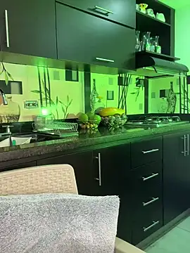 Mau White online show from December 2024 02:16:01 AM