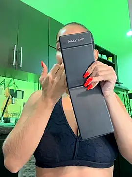 Mau White online show from September 2025 11:26:01 PM