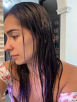 Mau White online show from April 2026 01:36:02 PM