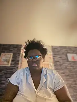 Yagurl  west online show from November 2025 04:12:01 AM