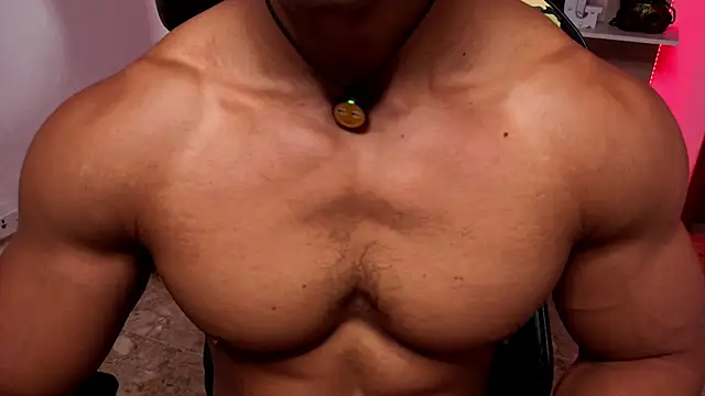 Snapshot of exquisite_gabe chatting on May 2026 01:18:02 PM exquisite gabe online show from May 2026 01:18:02 PM