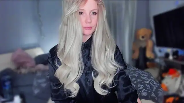 KlementinaBbG online show from February 2026 09:18:02 PM