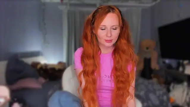 KlementinaBbG online show from April 2026 08:36:02 PM