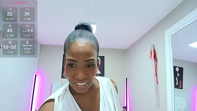 Snapshot of kimmturner chatting on September 2025 01:03:01 PM kimmturner online show from September 2025 01:03:01 PM