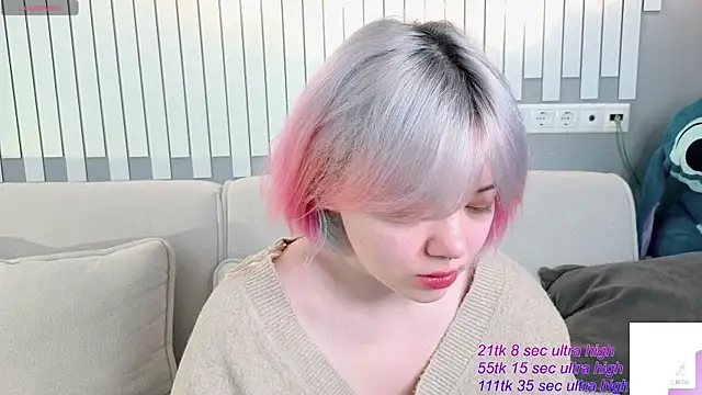   KawaiiYuki   online show from May 2026 03:57:02 AM