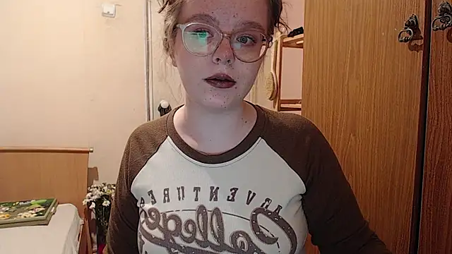 Chmiri cb online show from March 2025 12:15:01 PM