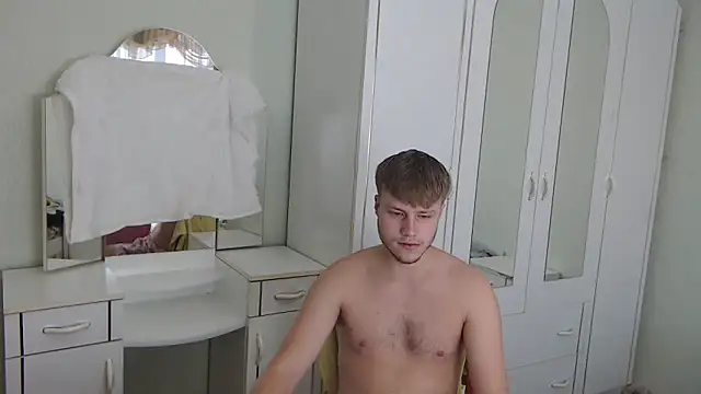 Zoro1999 online show from December 2024 06:02:02 AM