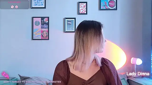 LancasterLady online show from March 2025 08:21:02 AM