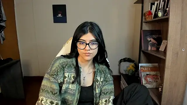 valerie  skyy online show from March 2025 02:17:01 AM