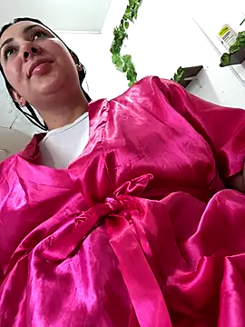 my-kitty online show from November 2025 09:13:01 PM