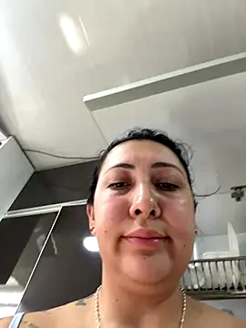 my-kitty online show from November 2025 03:45:01 PM