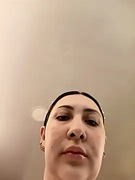 my-kitty online show from February 2026 11:52:01 PM