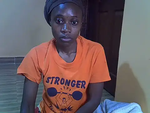 Tanaissa2 online show from November 2025 01:42:01 AM