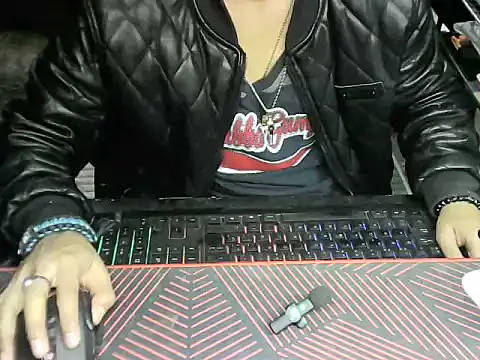 Caballero-lunar online show from March 2026 06:46:02 AM