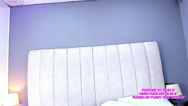 Ashleyy23x online show from January 2026 07:37:02 PM