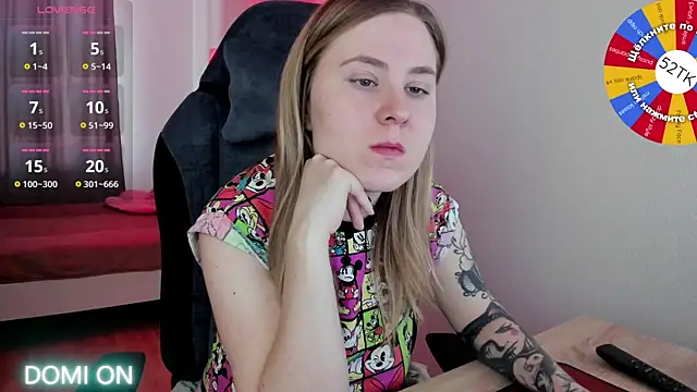 Olivia Munk online show from February 2025 06:51:01 AM