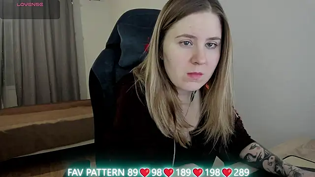 Olivia Munk online show from March 2025 03:52:02 AM