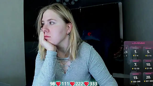 Olivia Munk online show from June 2026 04:04:02 AM