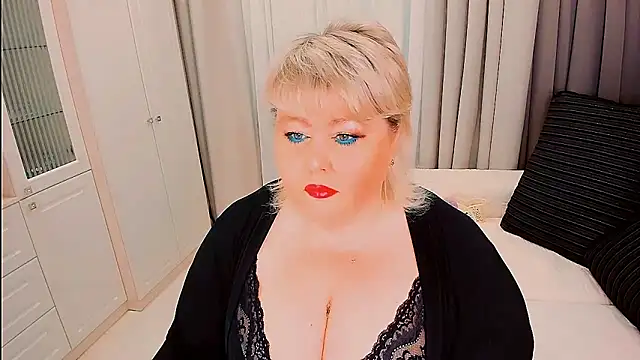 BIGTITSBBW online show from February 2026 07:05:01 AM