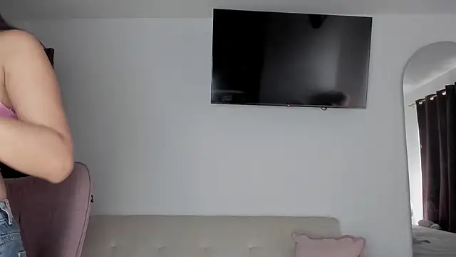 selene king2 online show from April 2026 12:22:02 PM