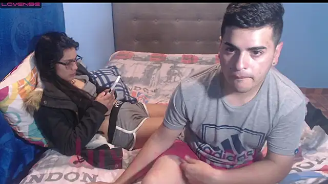 luxury sex 17 online show from October 2025 05:00:01 PM