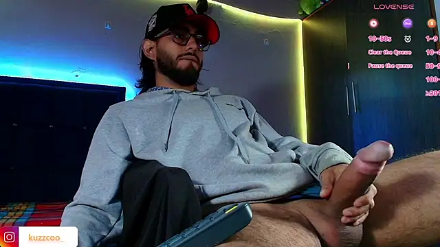 kuzzcoo online show from February 2026 12:48:02 PM