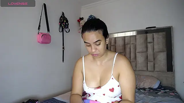 tiffany  pink online show from April 2026 03:18:02 PM