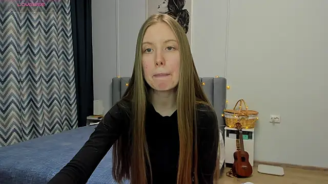 Peggy Beauty online show from March 2025 11:09:02 PM