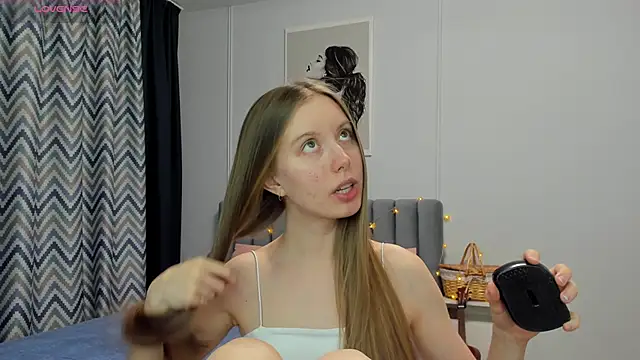 Peggy Beauty online show from March 2025 05:15:02 PM