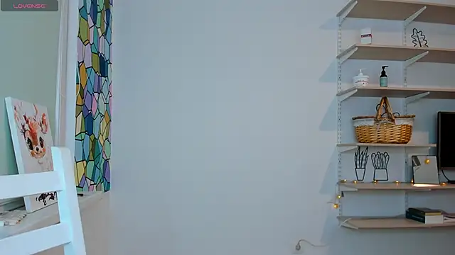 Peggy Beauty online show from October 2025 03:54:01 PM