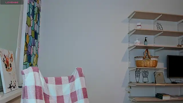 Peggy Beauty online show from November 2025 01:27:02 AM