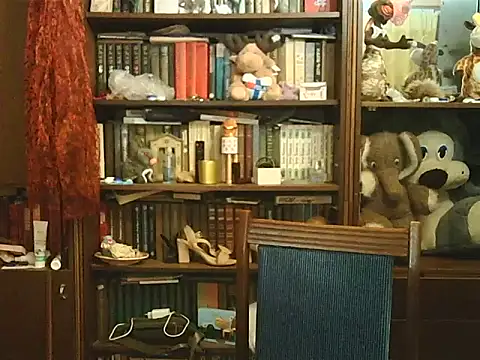 CarrieQPeach online show from November 2025 07:56:02 PM