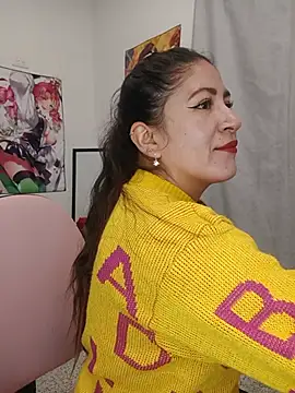 Snapshot of nammy__dirtyhott chatting on June 2026 12:09:02 PM nammy dirtyhott online show from June 2026 12:09:02 PM