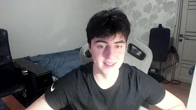 Snapshot of Knuckles17 chatting on February 2026 01:25:01 PM Knuckles17 online show from February 2026 01:25:01 PM