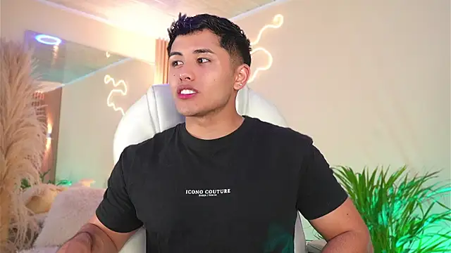 MatiasKorn online show from April 2026 04:28:01 AM