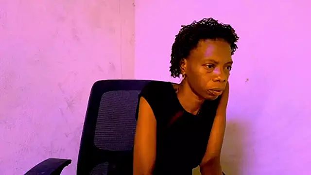 nzanizy online show from December 2025 04:27:01 PM