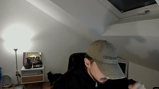 Snapshot of naked_psy chatting on October 2025 01:09:02 AM naked psy online show from October 2025 01:09:02 AM