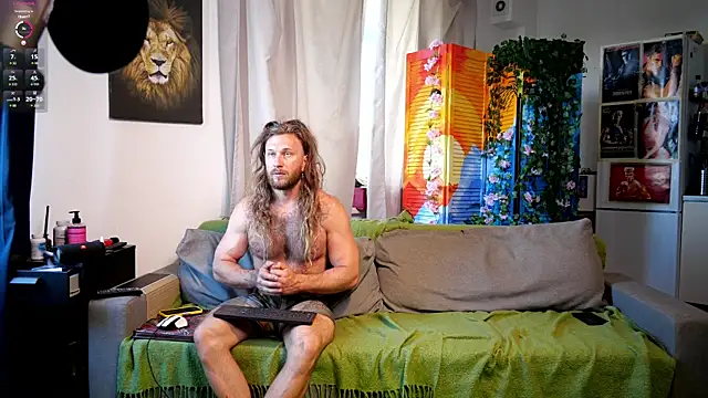 rusbigpaul online show from June 2026 06:28:01 AM