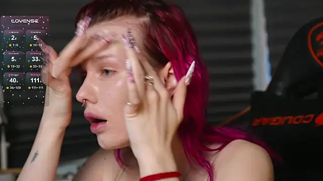 BlueCherryy online show from November 2025 12:37:01 PM