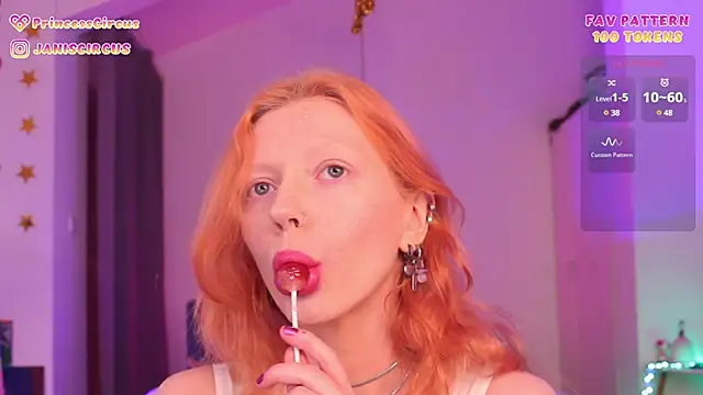 Snapshot of Circus_Princess chatting on February 2025 02:17:02 AM Circus Princess online show from February 2025 02:17:02 AM