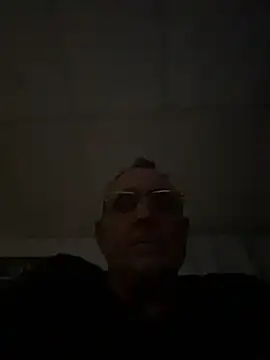 Trey100379100379 online show from November 2025 09:54:02 AM