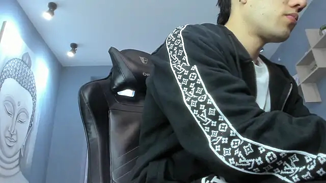 alexgiraldo  online show from January 2025 02:57:01 PM