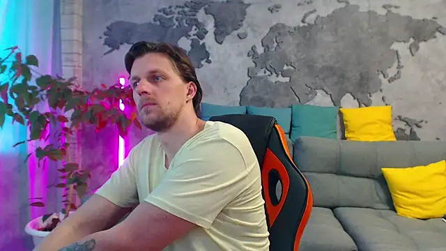 VikingChrisss online show from April 2026 10:13:02 AM