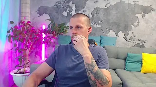 Snapshot of VikingChrisss chatting on July 2026 10:44:01 AM VikingChrisss online show from July 2026 10:44:01 AM